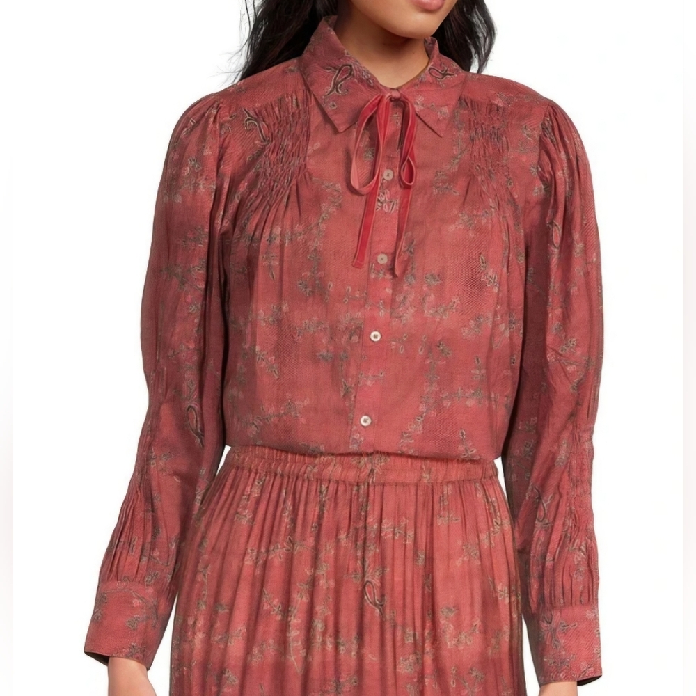 RO's GARDEN Gin Baltistan Button Front Shirt: Red Floral